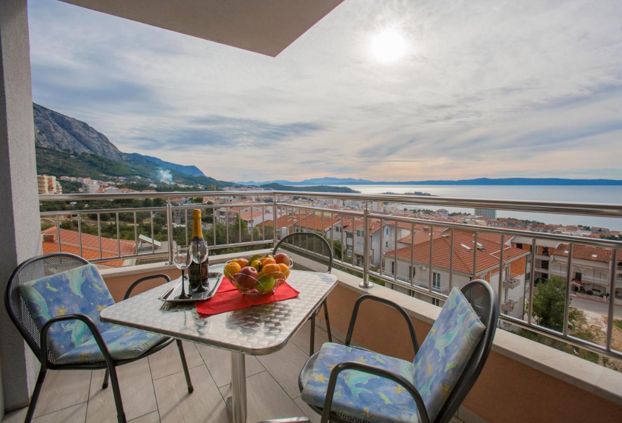 Apartment Paradise Makarska Buitenkant foto